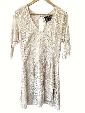 Johnny Was Cream Crochet Lace 3/4 Sleeve V-Neck A-Line Mini Dress Size Small